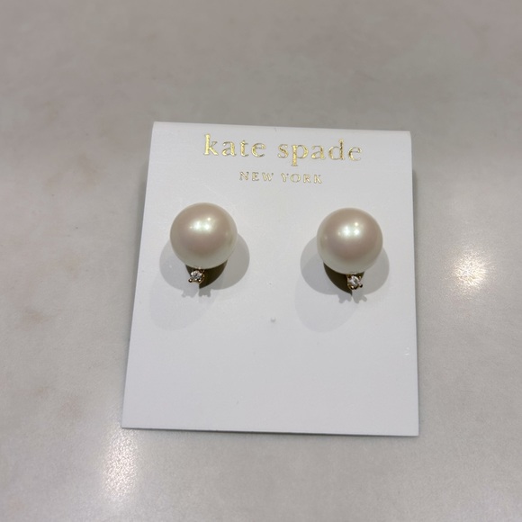 Kate Spade Metropolitan Pearl Stud Earrings - Picture 2 of 3